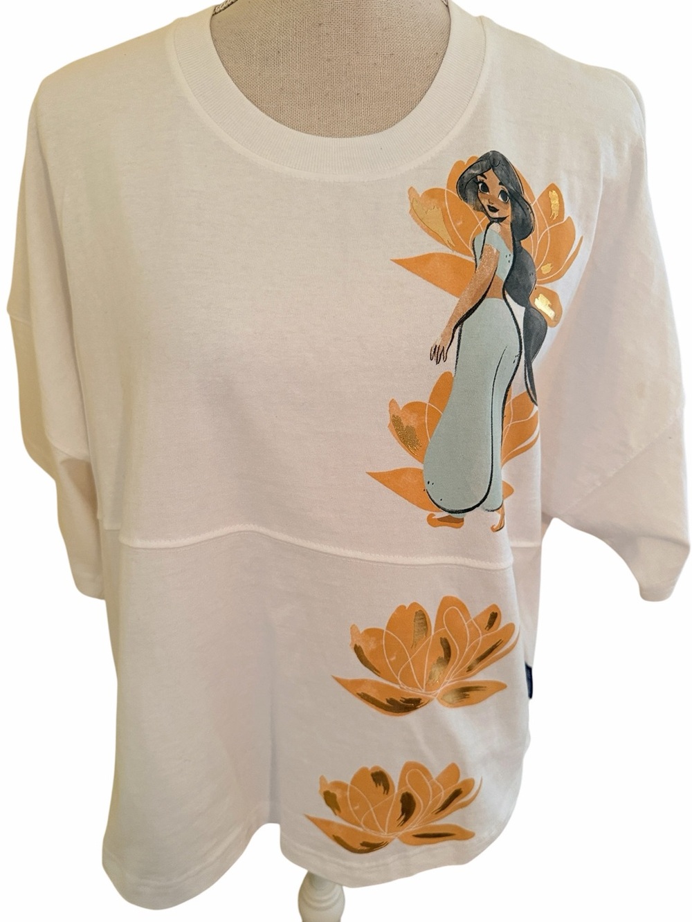 Disney White Graphic"Princess Jasmine Short Sleeve Tee M